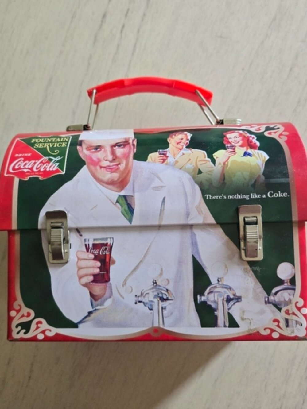 Coca-Cola Tin Lunch Box Featuring a Retro "Fountain Service" Design